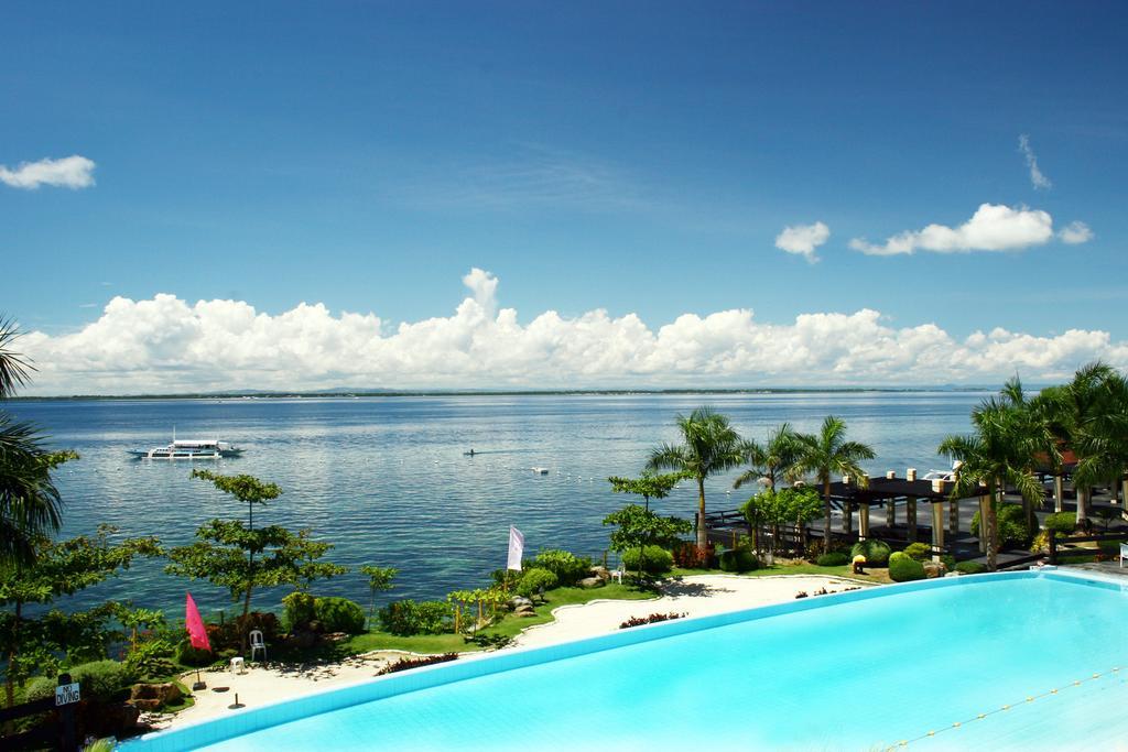 La Mirada Residence , Large 1 Bedroom Condo, Beaches , 3 Pools, Ocean Views, Fast Wifi, Netflix, Breakfast Included มักตัน ห้อง รูปภาพ