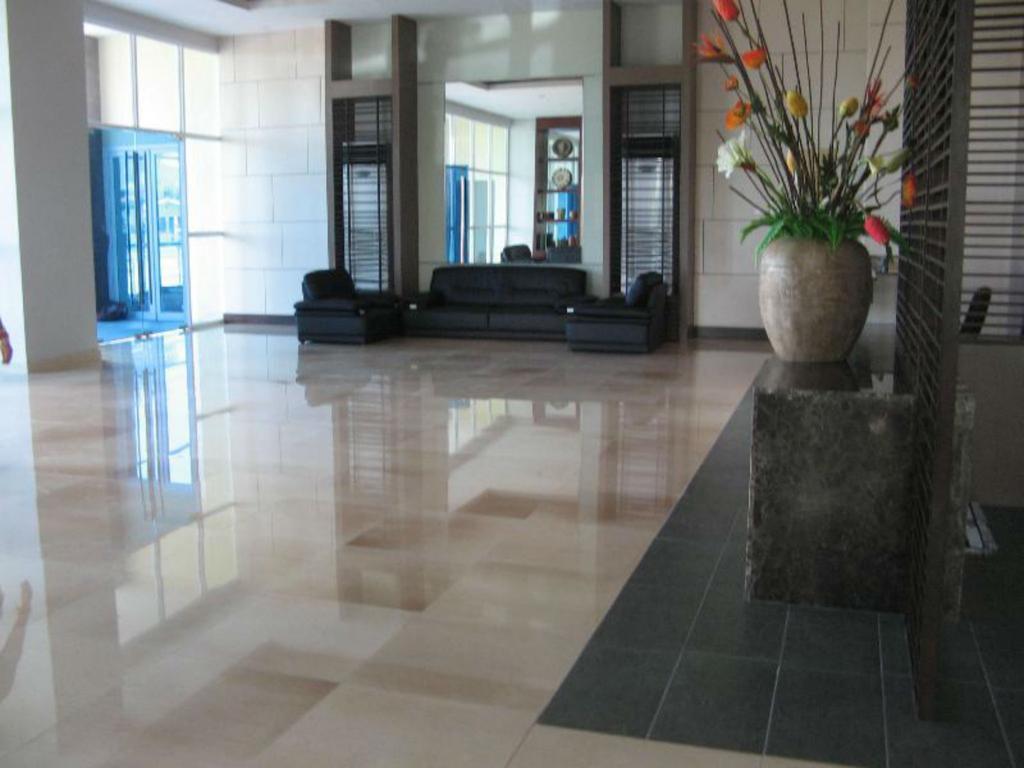 La Mirada Residence , Large 1 Bedroom Condo, Beaches , 3 Pools, Ocean Views, Fast Wifi, Netflix, Breakfast Included มักตัน ห้อง รูปภาพ